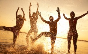 Η σχεδία καταπλέει στην Τεχνόπολη!