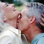 “Ένα φιλί εξαφανίζει τα χρόνια και κάνει την καρδιά και πάλι νέα!”