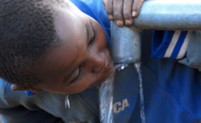 Η UNICEF για την Παγκόσμια Ημέρα Νερού: Πίσω από τους αριθμούς, οι παιδικές ζωές…