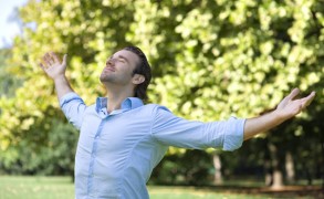 “Ελέγχοντας τις αισθήσεις, τη δυαδικότητα και τις αντιθέσεις με την αναπνοή”