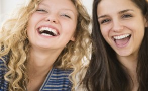 Όσα δεν ξέρετε ότι αποκαλύπτει το χαμόγελο του συνομιλητή σας!