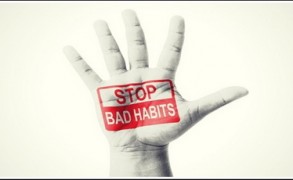 Απαρνηθείτε αυτές τις 10 συνήθειες  για μια καλύτερη ζωή!