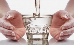Πως να φτιάξετε  αλκαλικό νερό