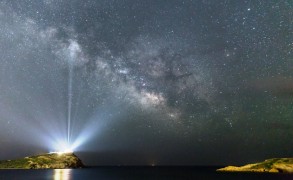 Η εκπληκτική φωτογραφία της NASA που ο ναός του Σουνίου «φωτίζει» τον Γαλαξία!