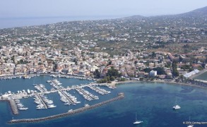 Αυτές είναι οι 10 πιο καθαρές παραλίες στην Αττική για το 2016